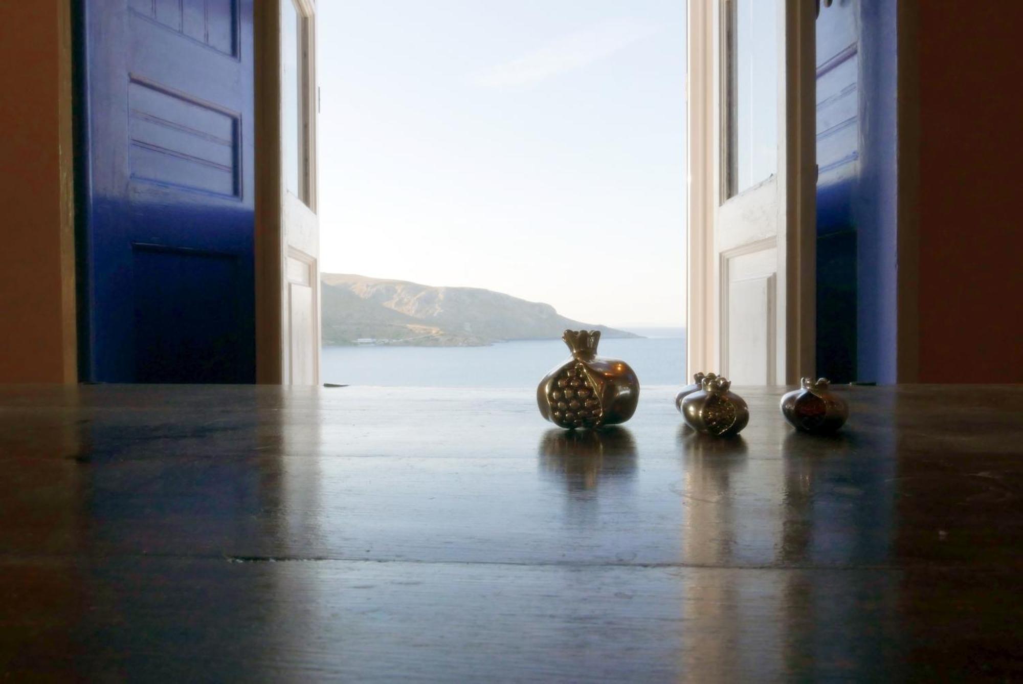 Elegeo Rockhouse Villa Agia Marina  Luaran gambar